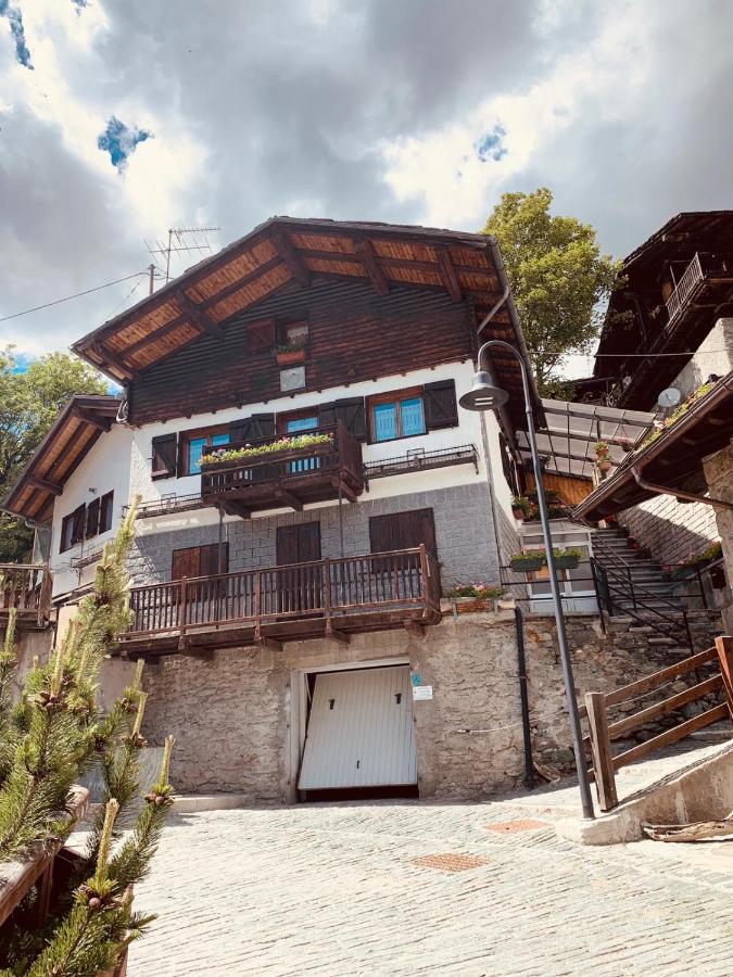 Piccola Residenza Daire Champoluc Dış mekan fotoğraf